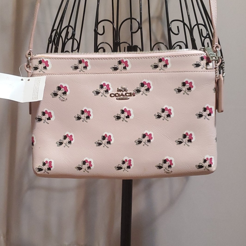 Coach crossover handbag